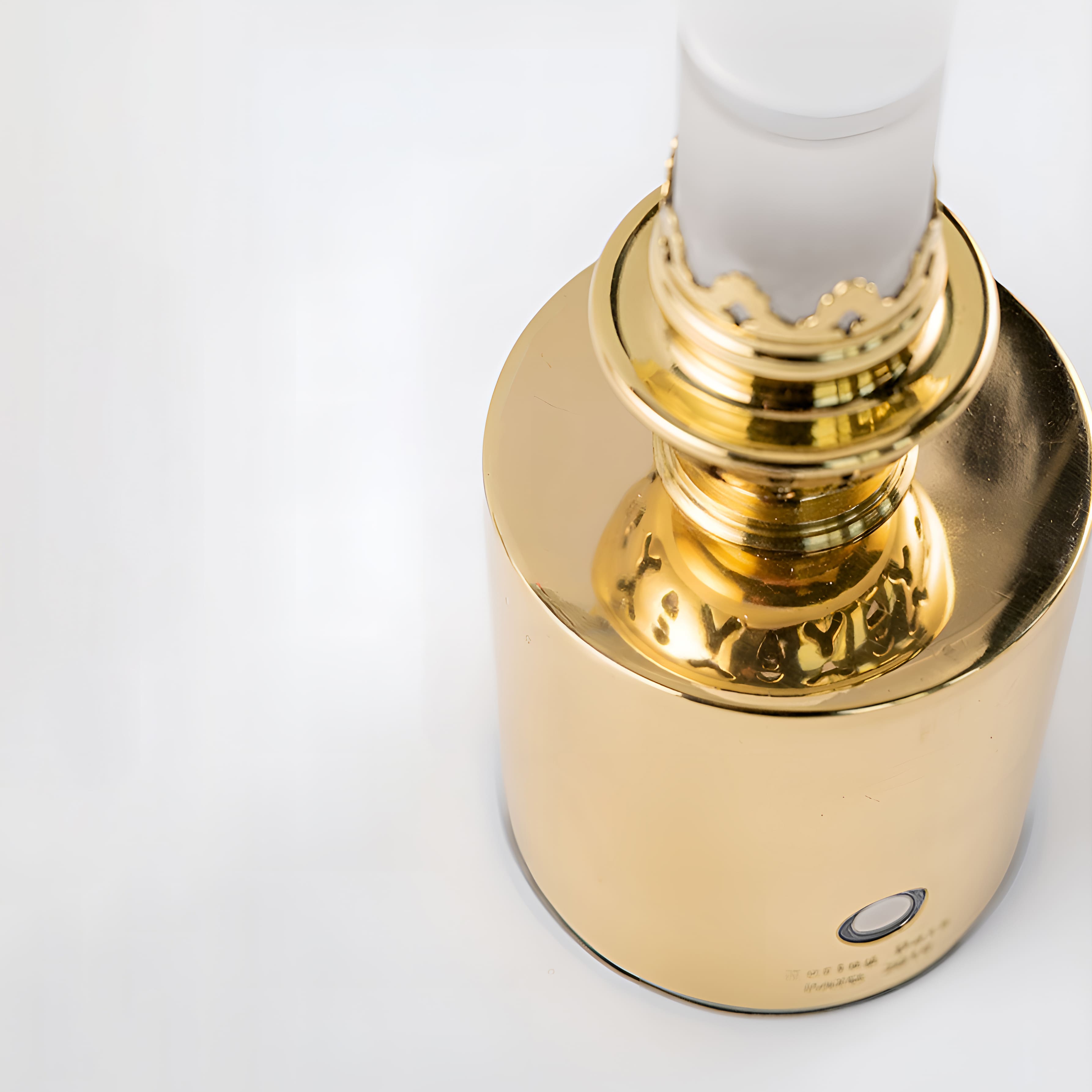 Brass LED Kerosene Lamp 04