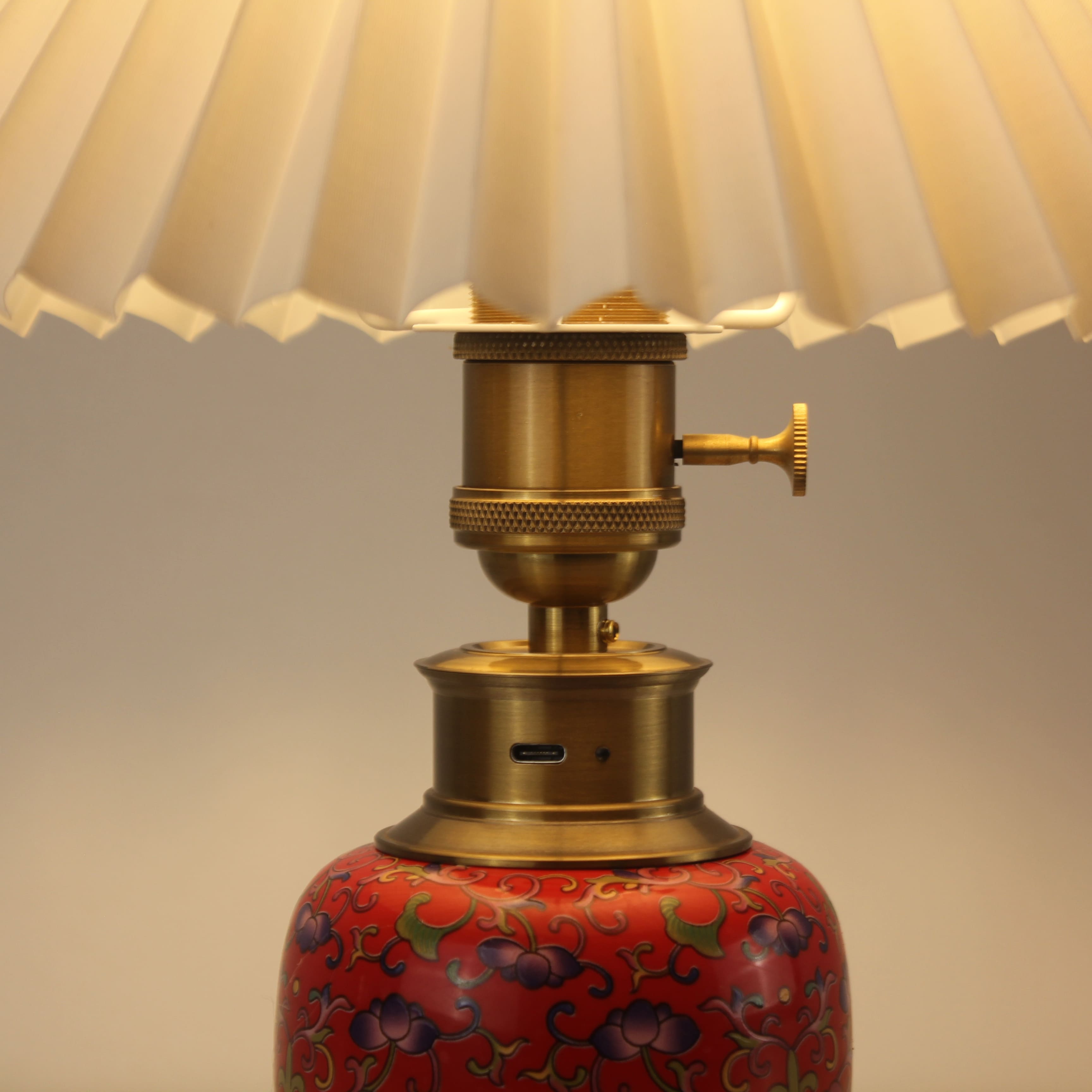 Ceramic Enamel Craft Battery Powered Table Lamp