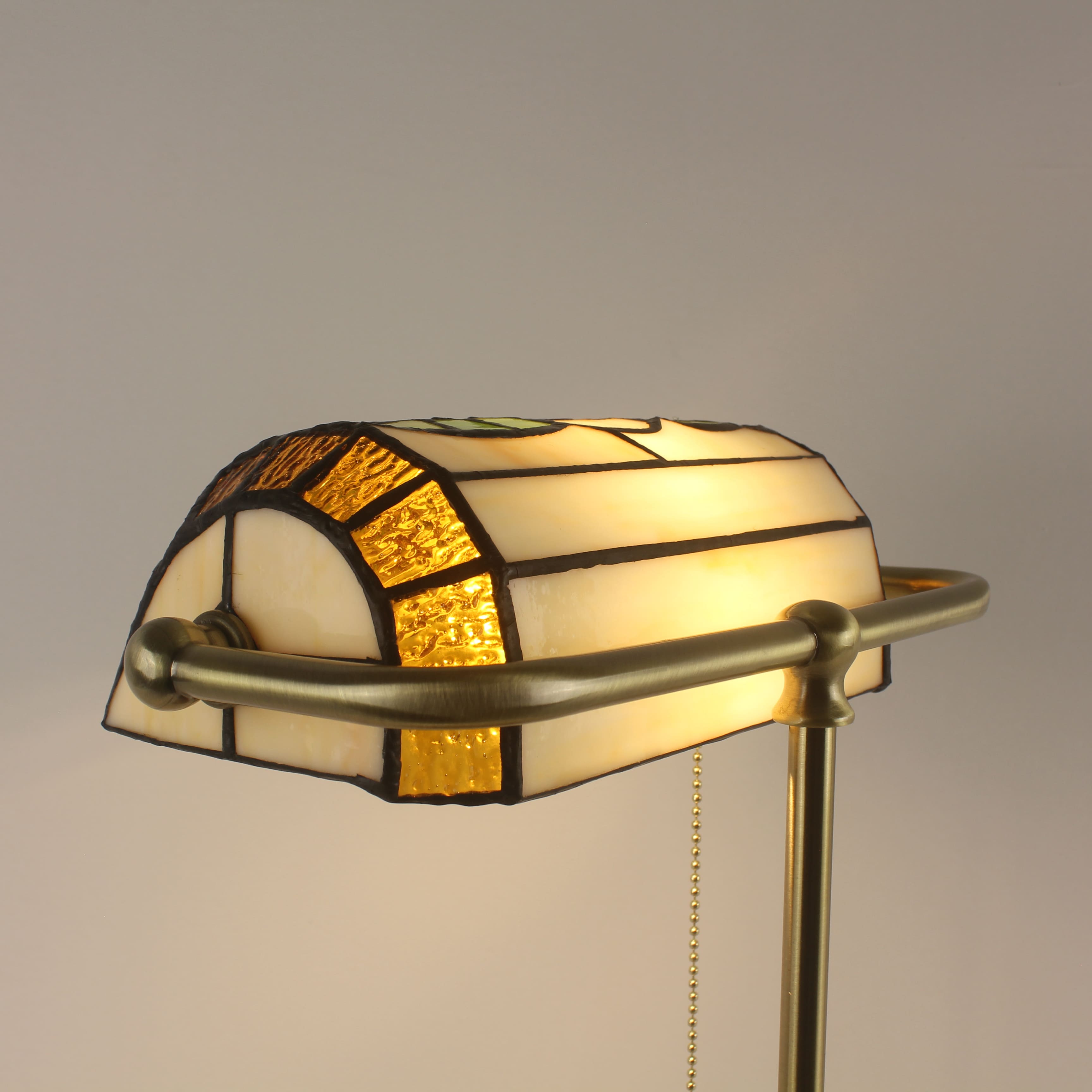 Battery Operated Tiffany Style Bankers Lamp - Grape Lampshade