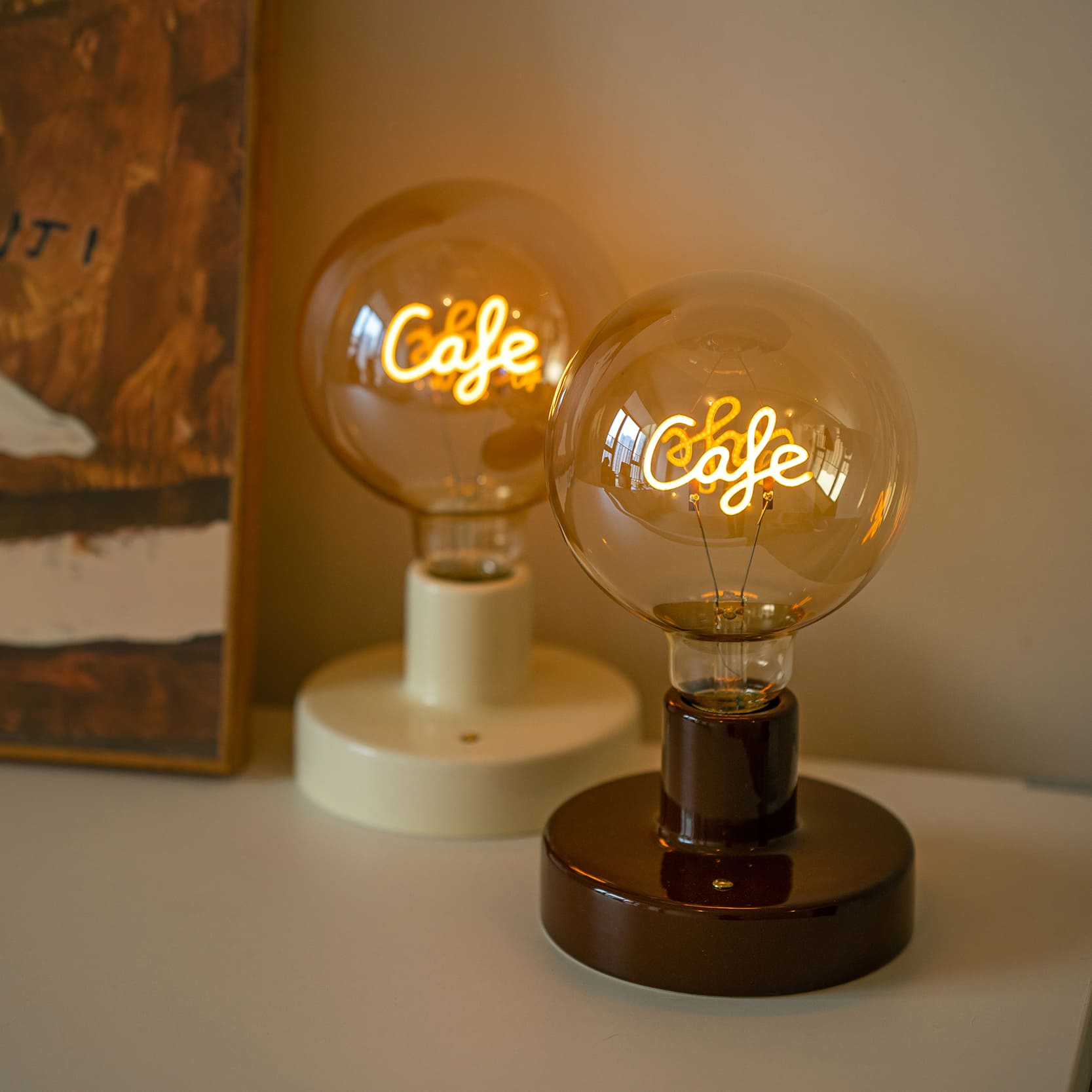 Ceramics Battery Powered Lamp with Text Bulb