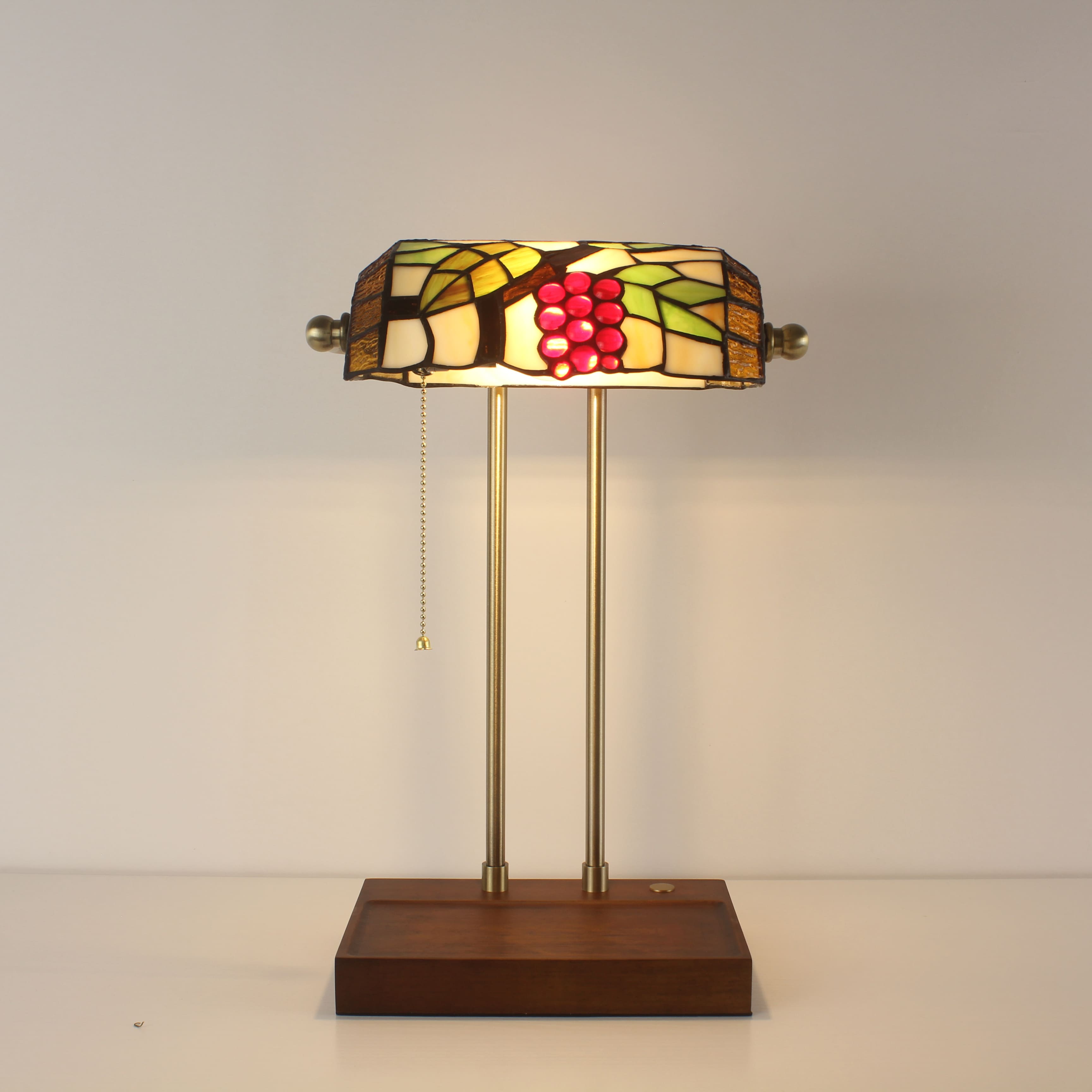 Cordless Stained Glass Bankers Desk Lamp - Grape Lampshade