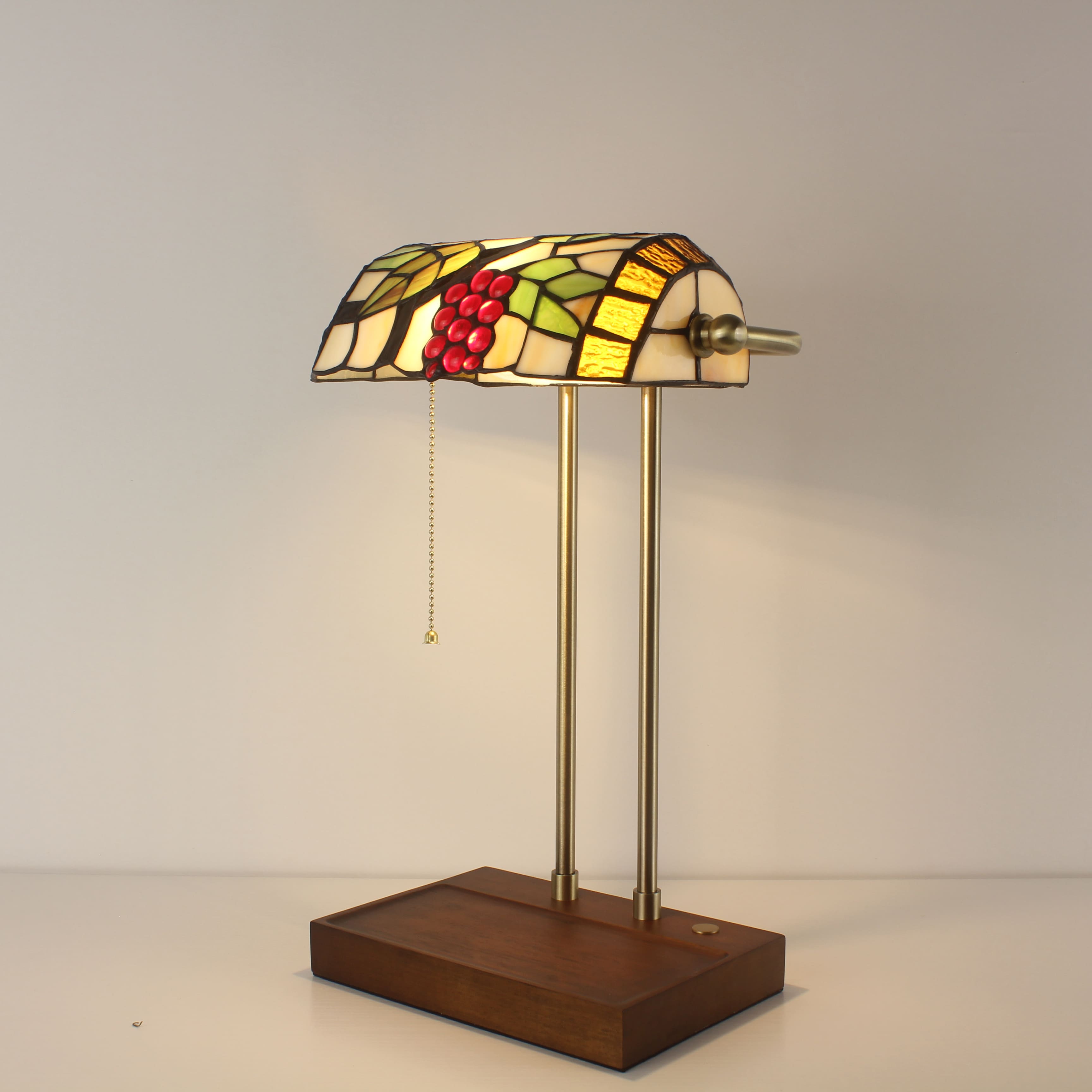 Cordless Stained Glass Bankers Desk Lamp - Grape Lampshade